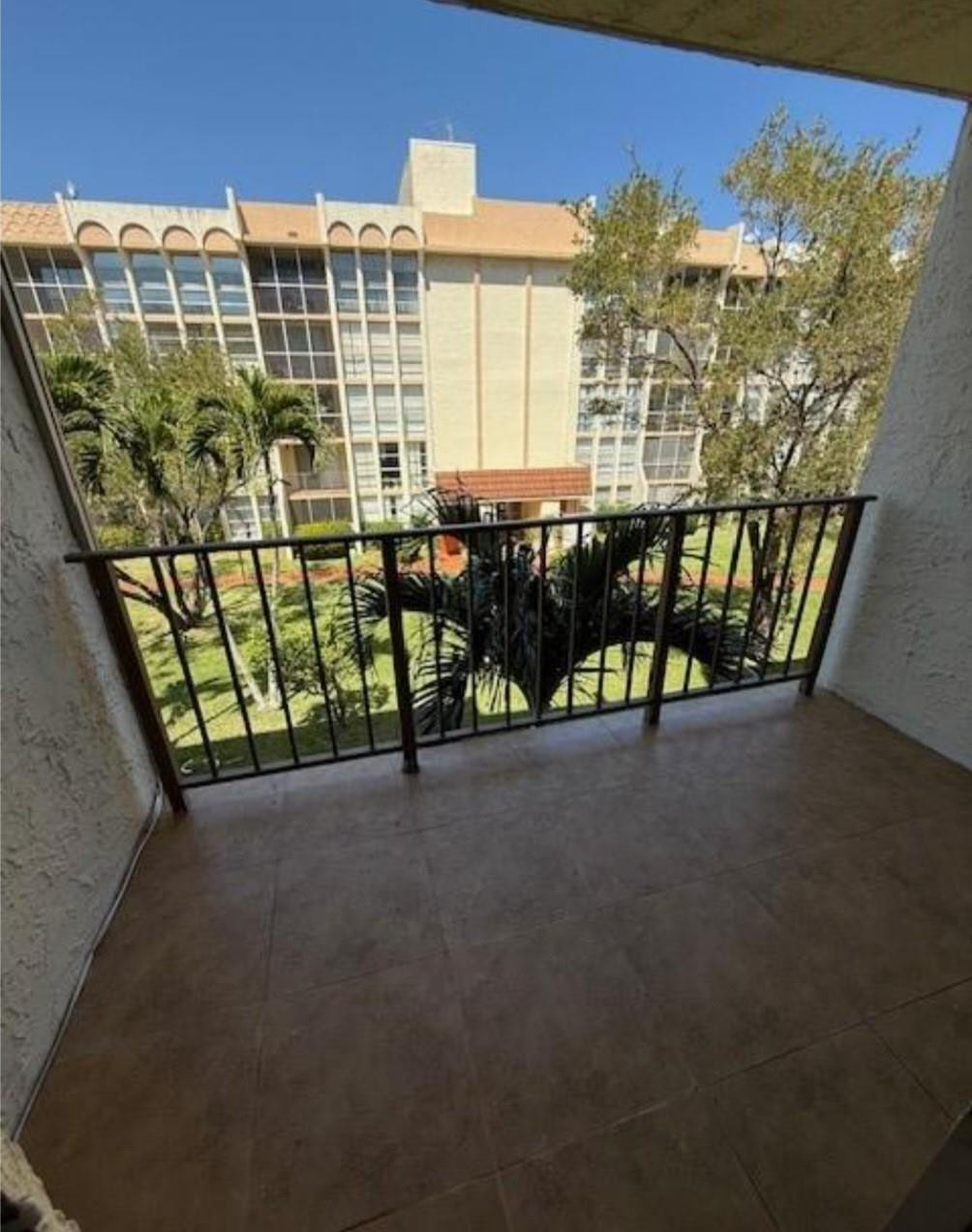 DESOTO PARK CONDO - Residential