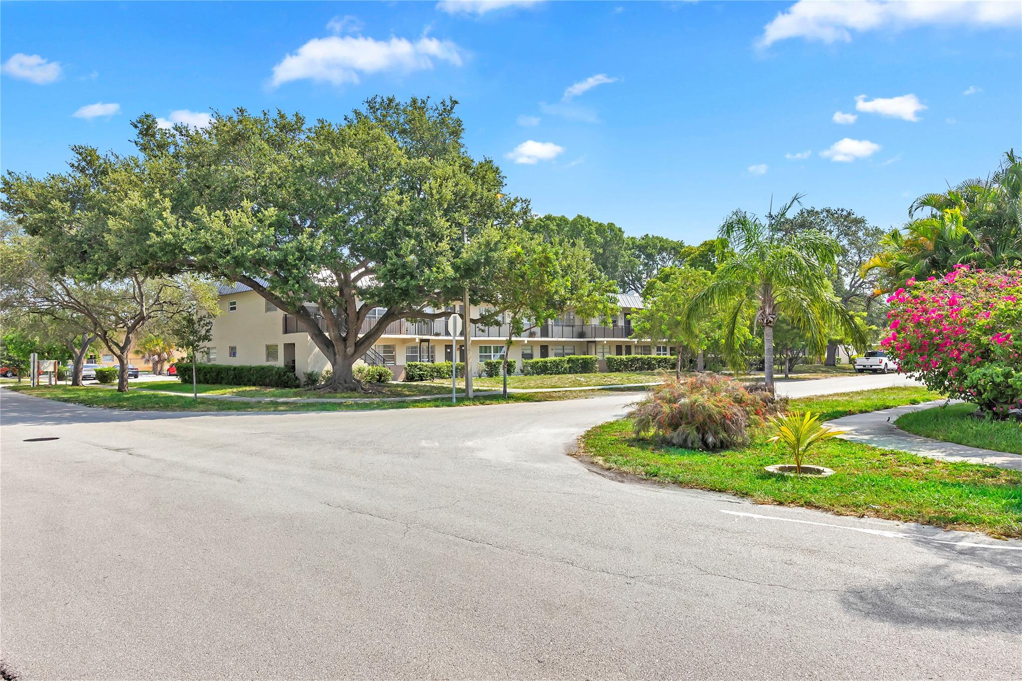 OLIVE GLEN GARDENS - Residential