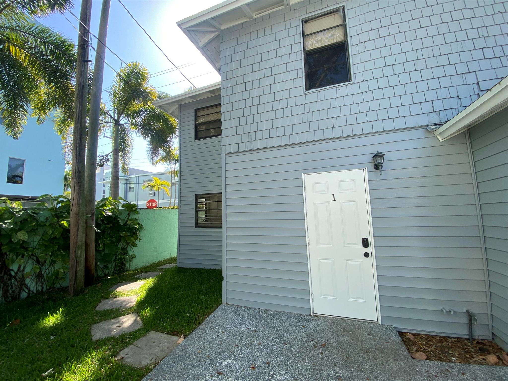 Lake Worth Beach - Residential Lease