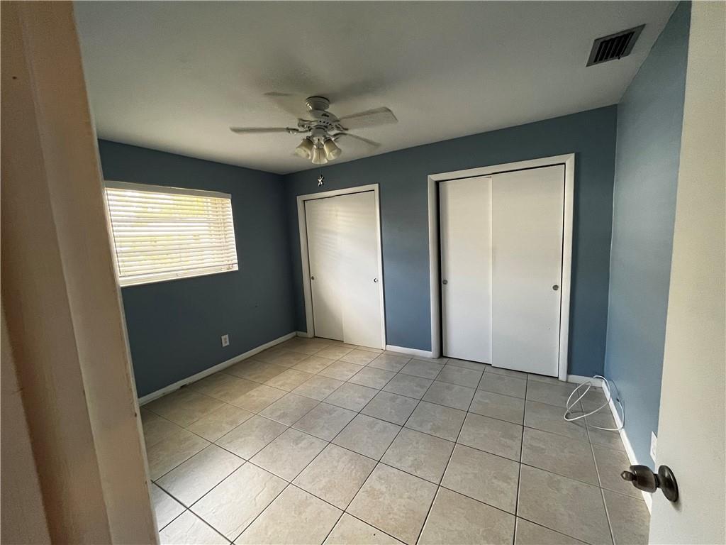 F A BARRETTS SUB OF W1/2 - Residential Lease