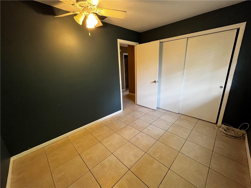 F A BARRETTS SUB OF W1/2 - Residential Lease