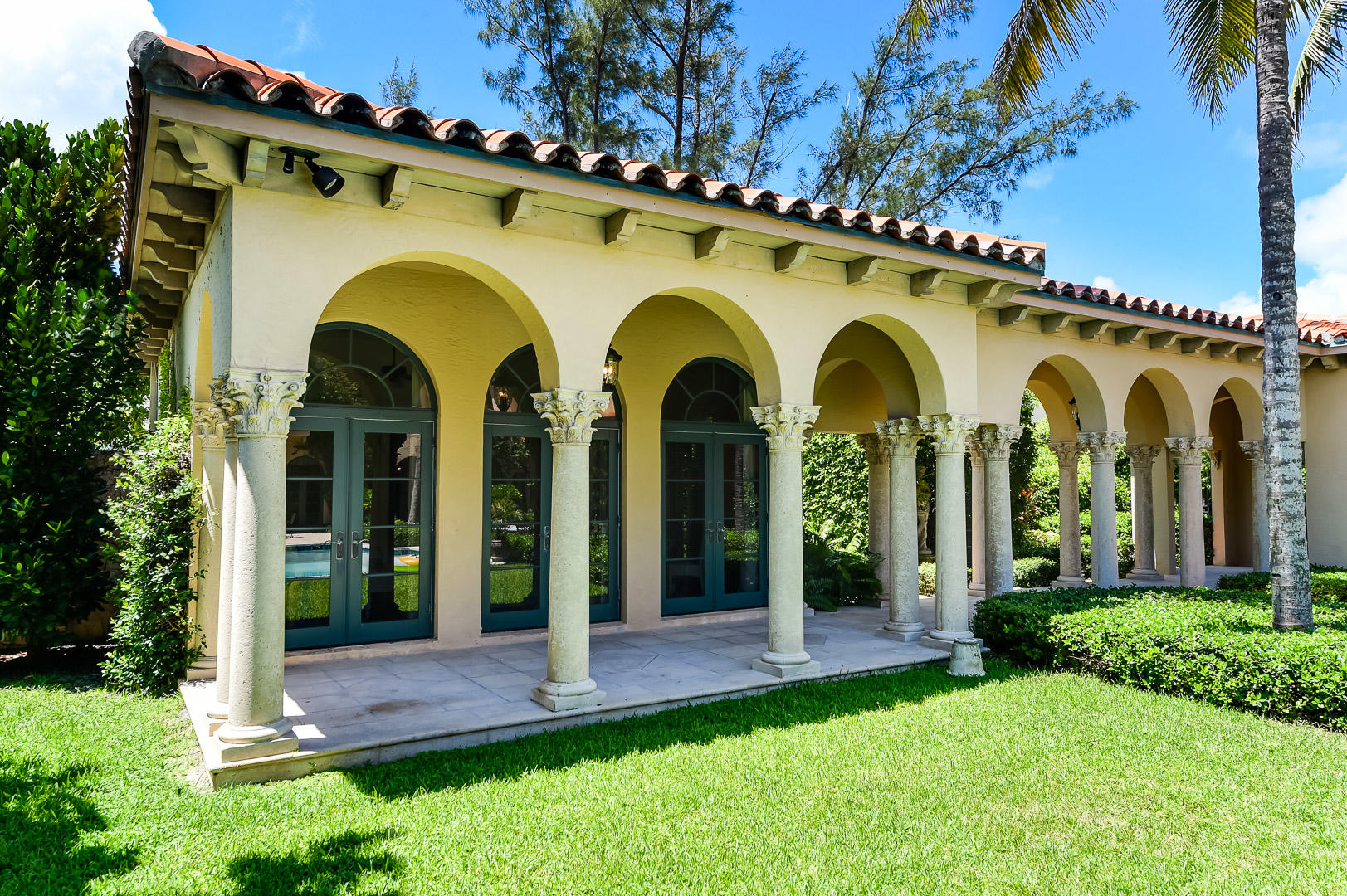 LUCOM ADD - Residential