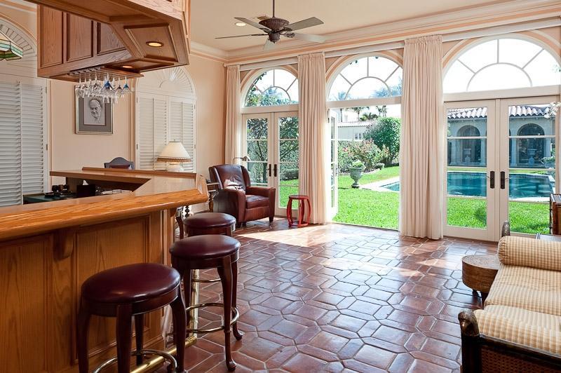 LUCOM ADD - Residential