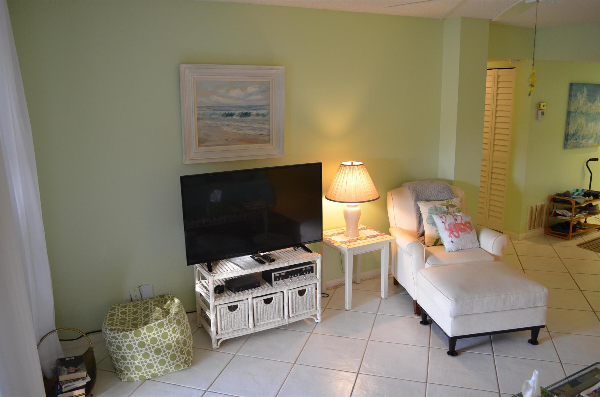 5190 Las Verdes Circle 224