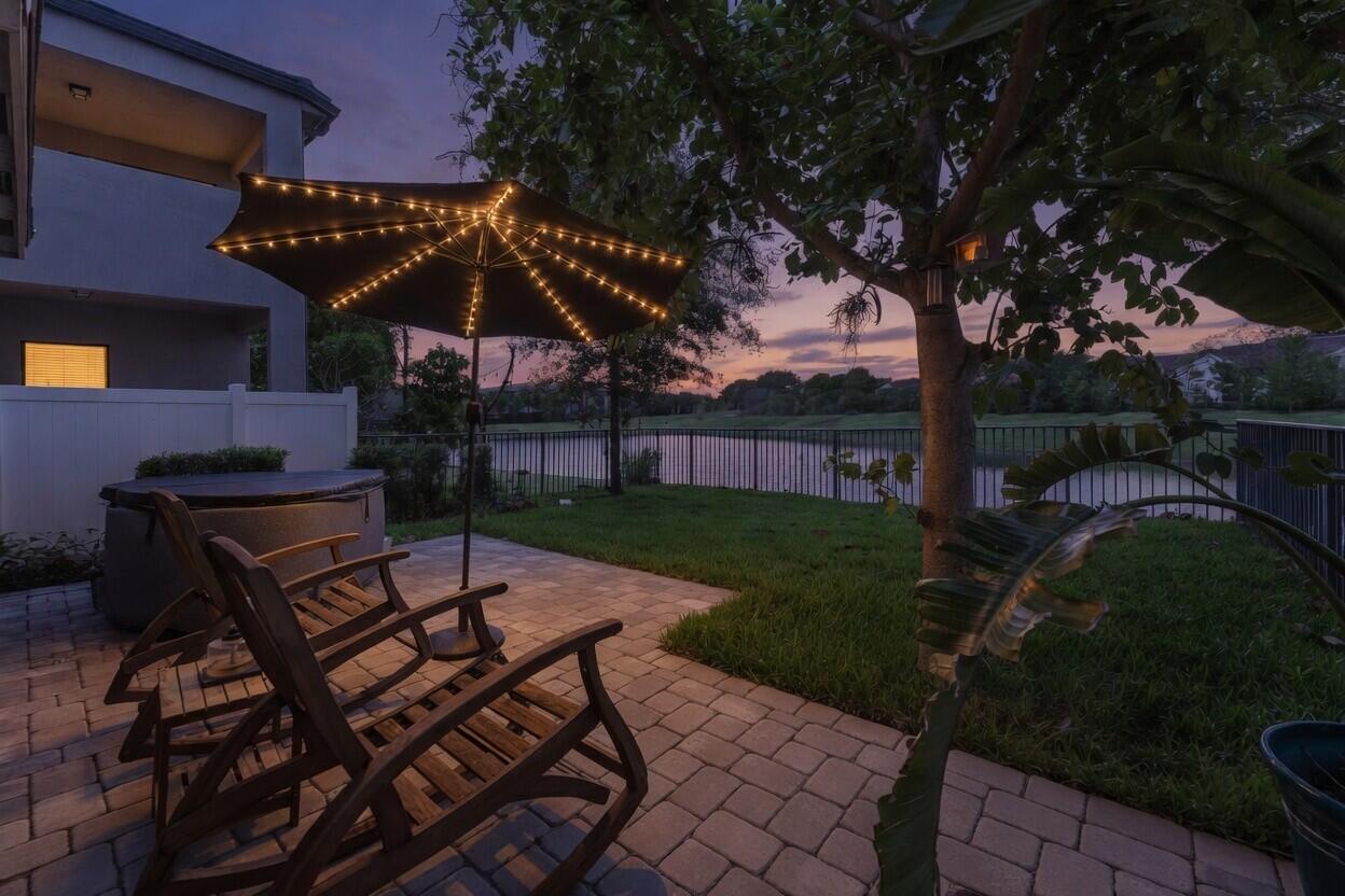 RESIDENCES AT PALM AIRE - Residential