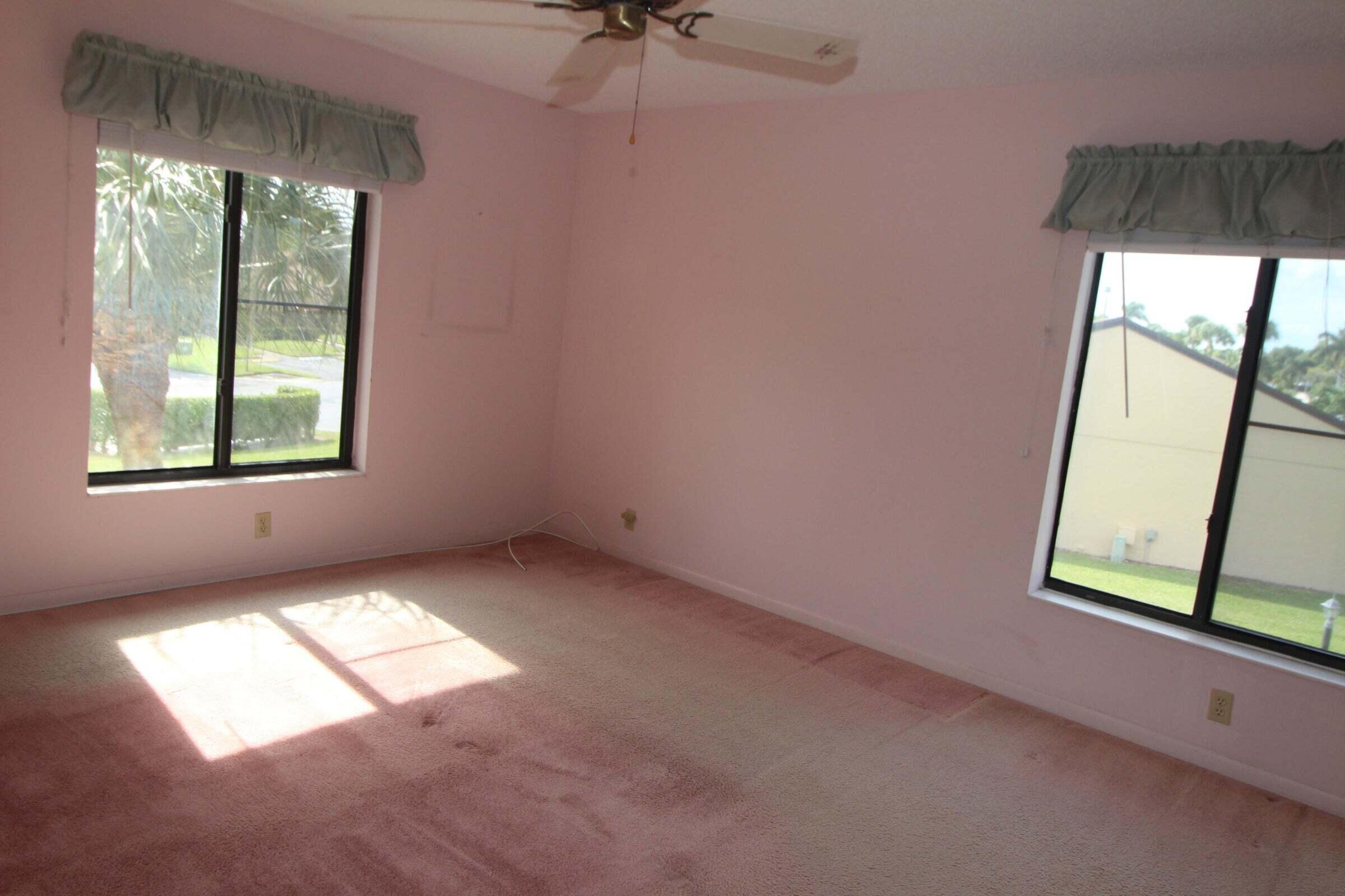 PINE RIDGE NORTH VILLAGE IV CONDO - Residential