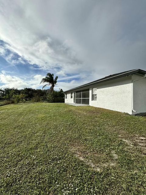 A home in Port St Lucie