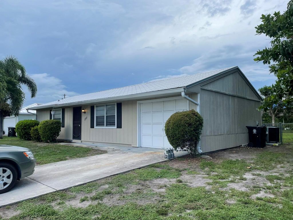 Photo of 1757 SW Cameo Boulevard, Port Saint Lucie, FL 34953 (MLS # R11140806)