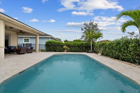 A home in Loxahatchee