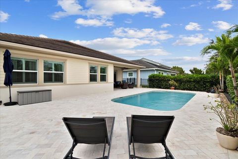 A home in Loxahatchee