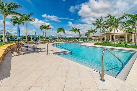 A home in Loxahatchee