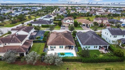 A home in Loxahatchee