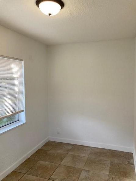 513 SW 2nd Ct 4