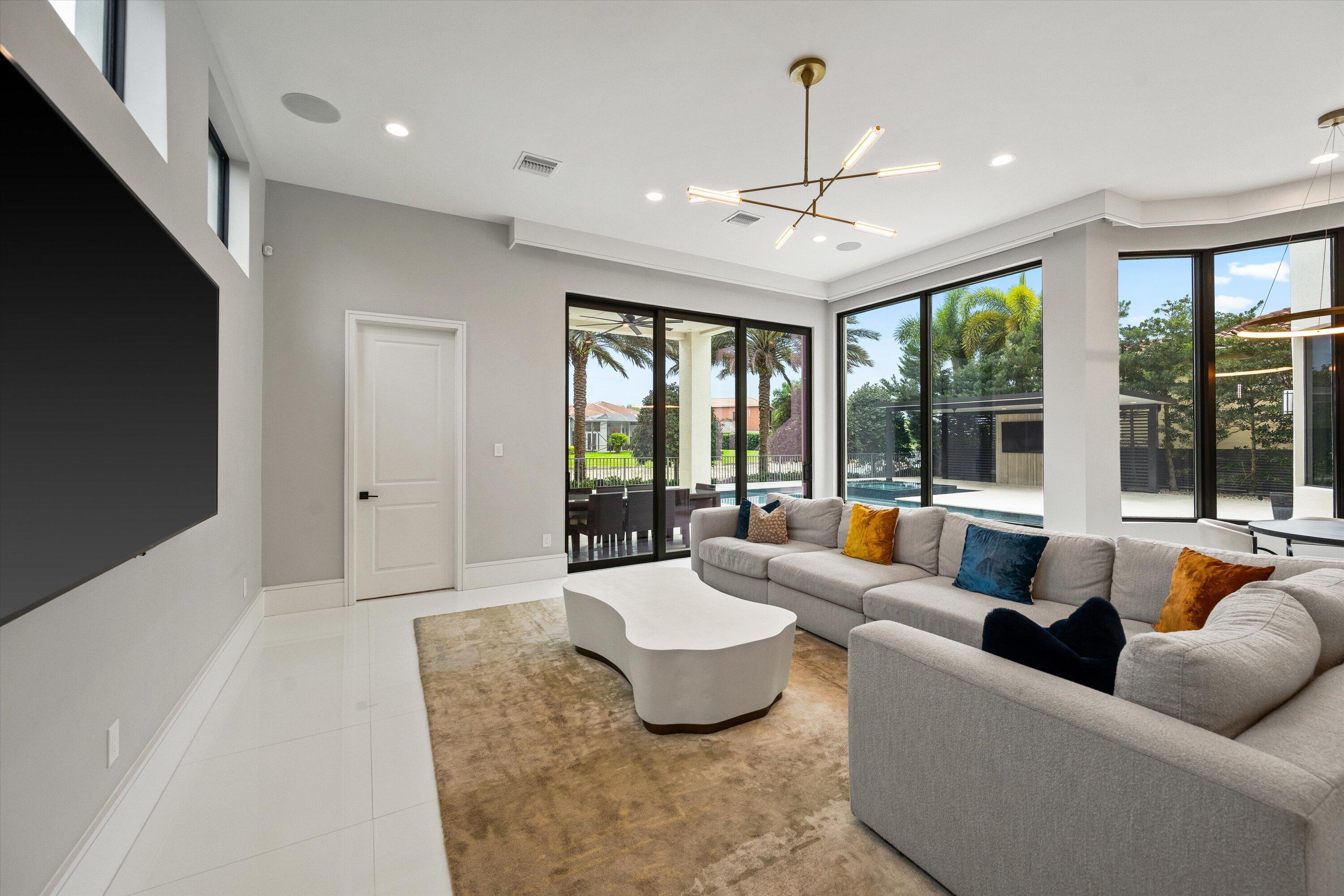 OLYMPIA 1 - Residential