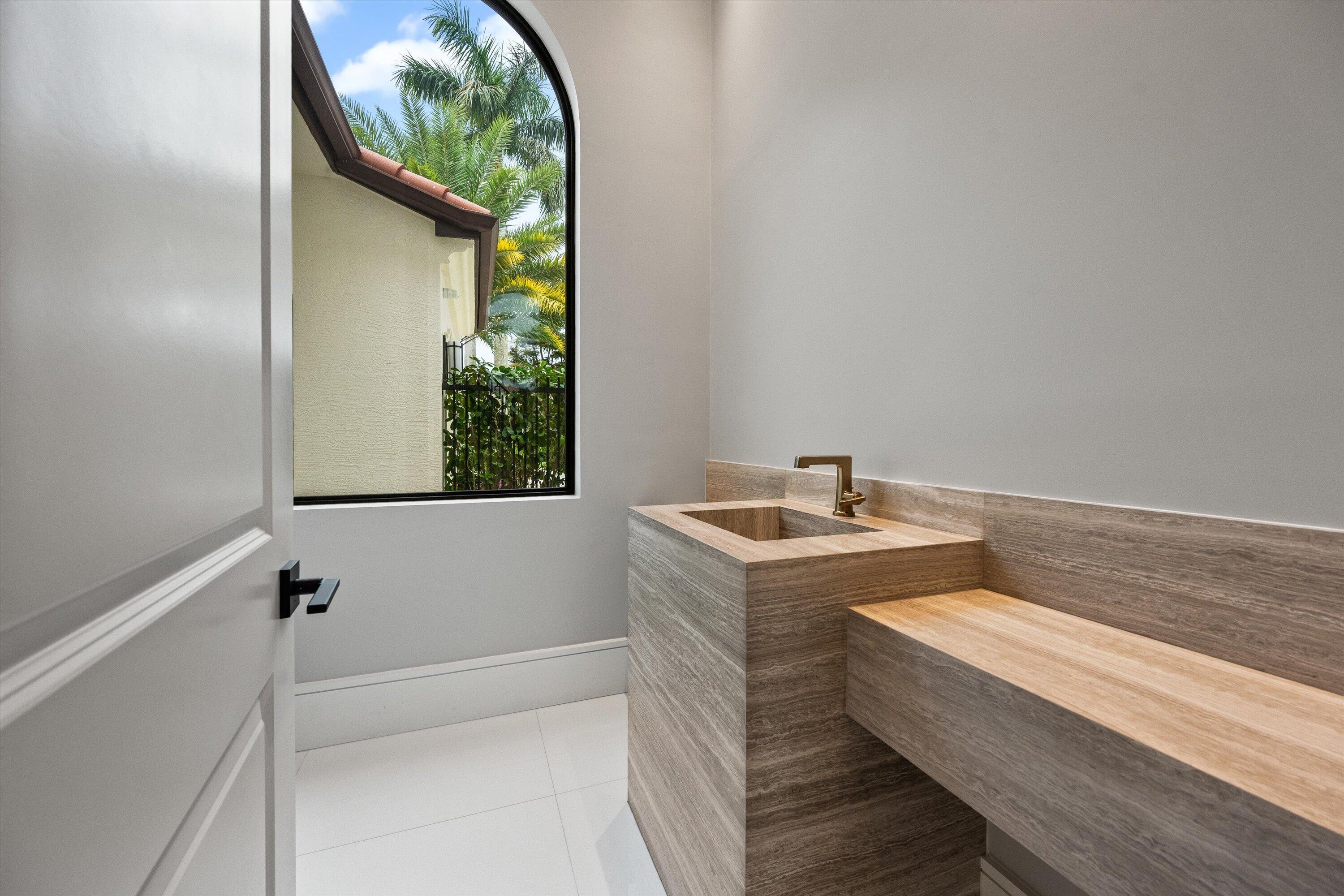 OLYMPIA 1 - Residential