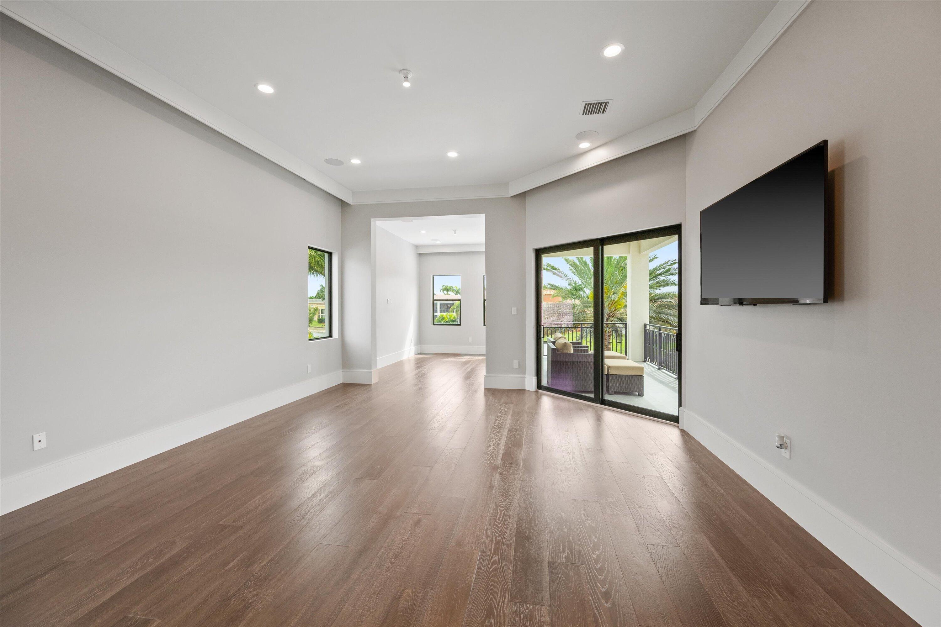 OLYMPIA 1 - Residential