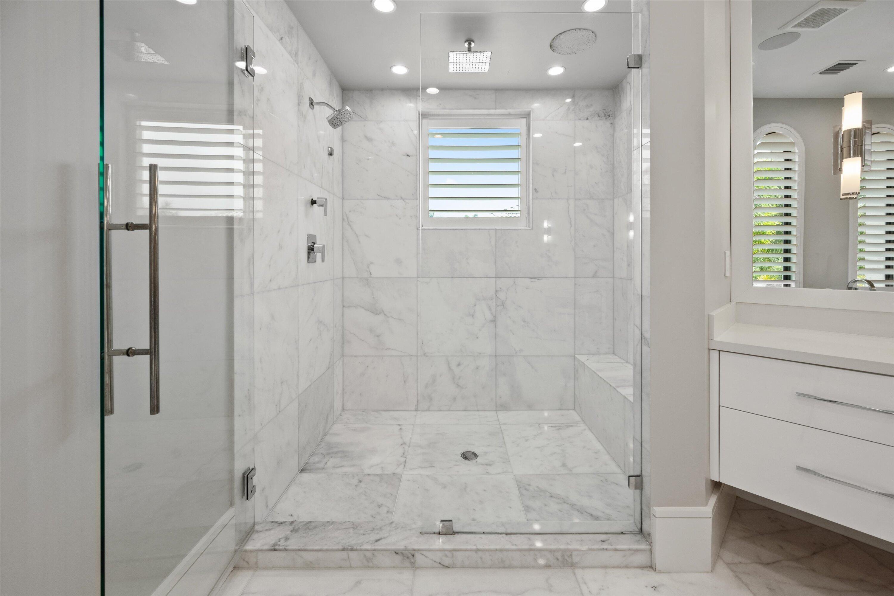 OLYMPIA 1 - Residential