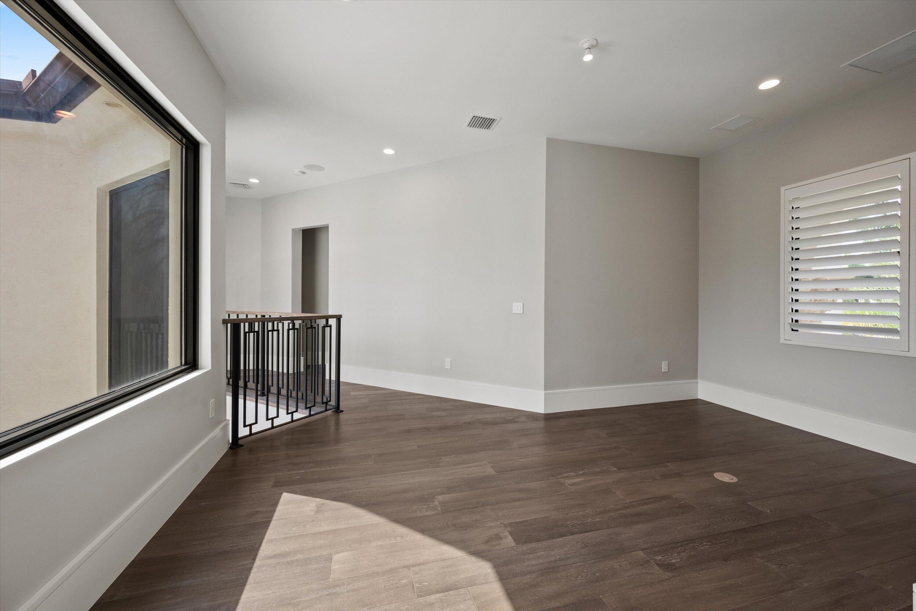 OLYMPIA 1 - Residential