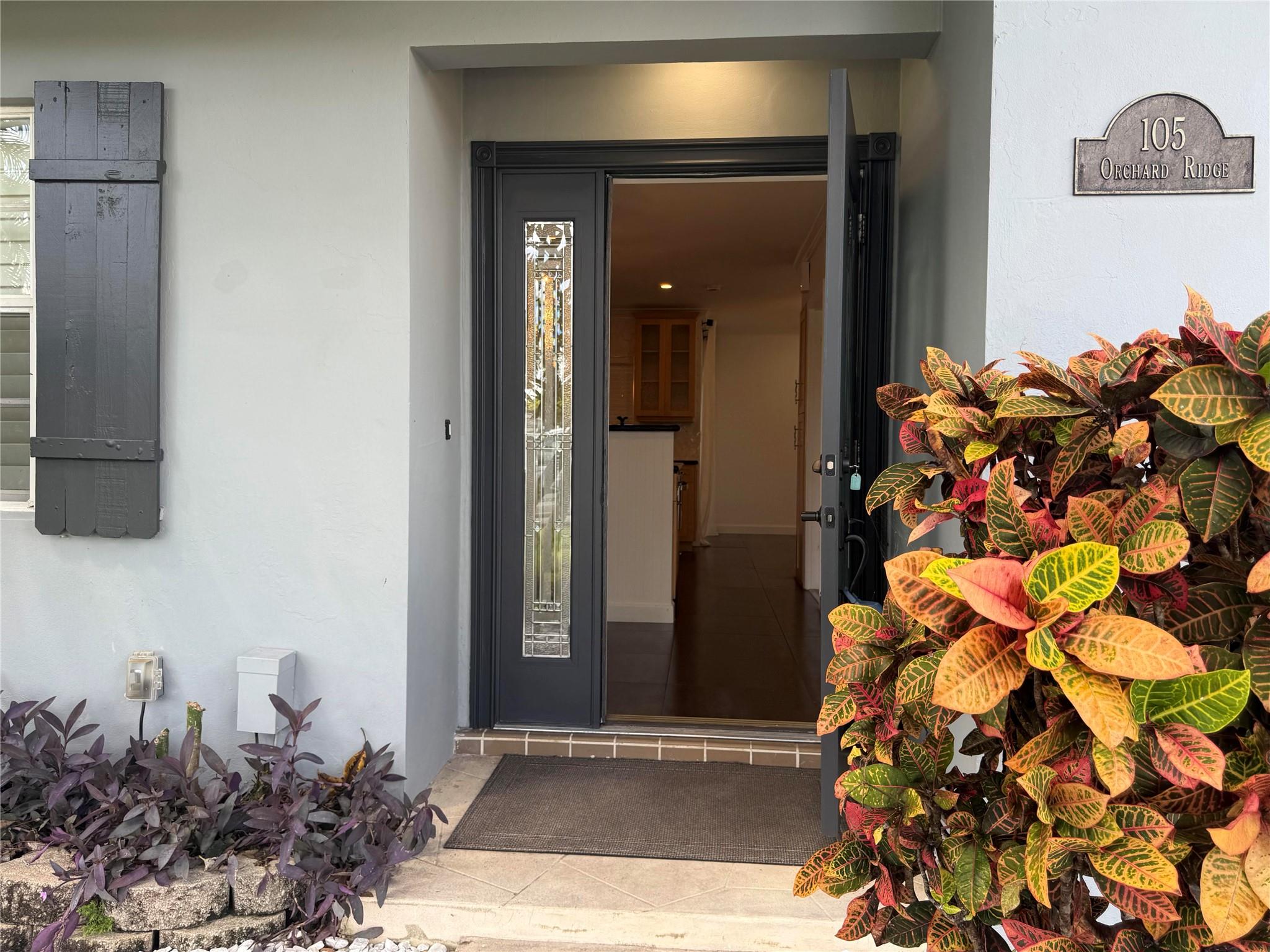105 Orchard Ridge Ln