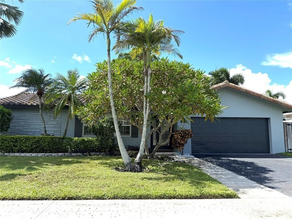 Photo of 105 Orchard Ridge Lane, Boca Raton, FL 33431 (MLS # F10518428)