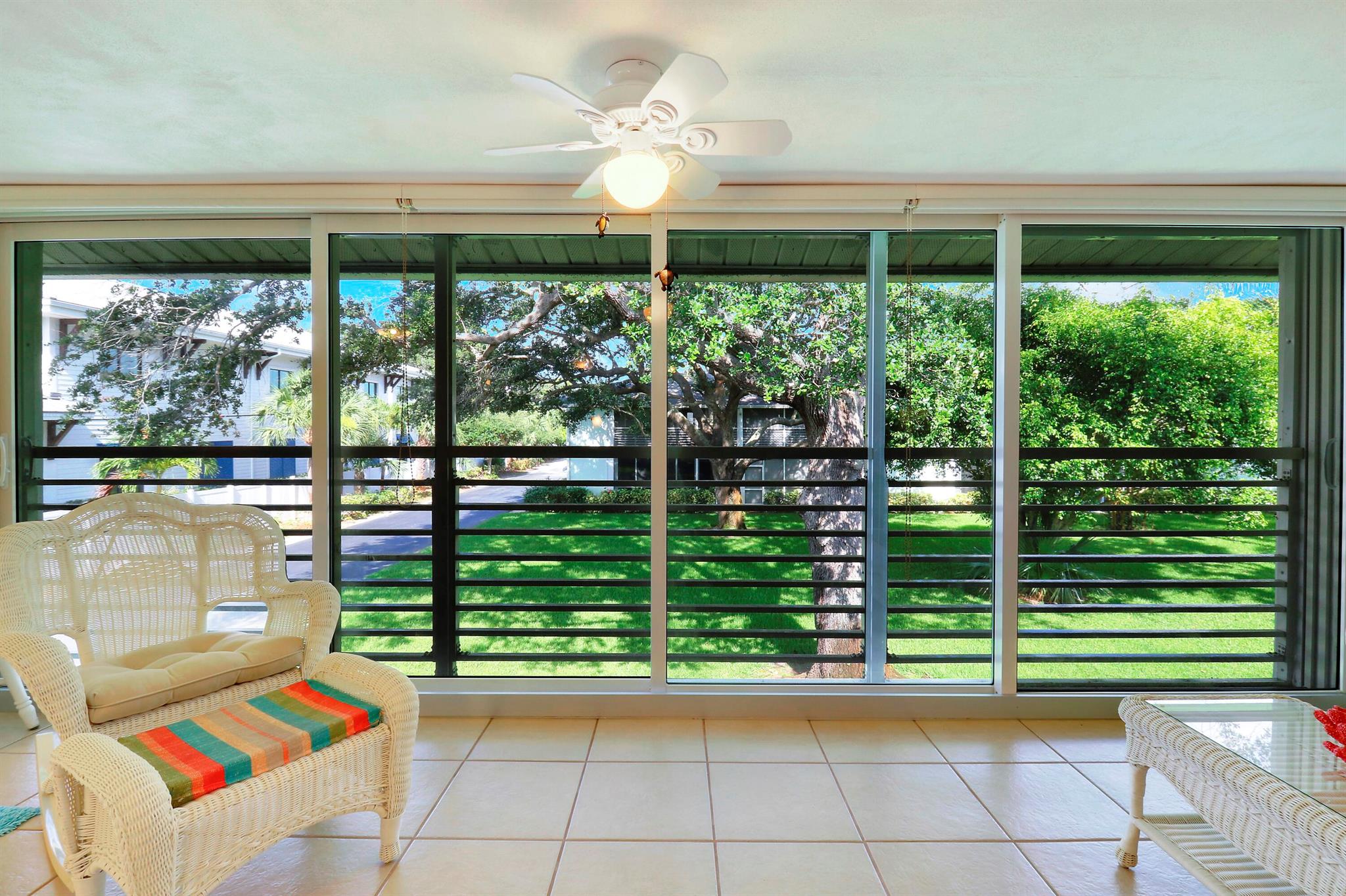 TEQUESTA GARDEN CONDO 3 - Residential