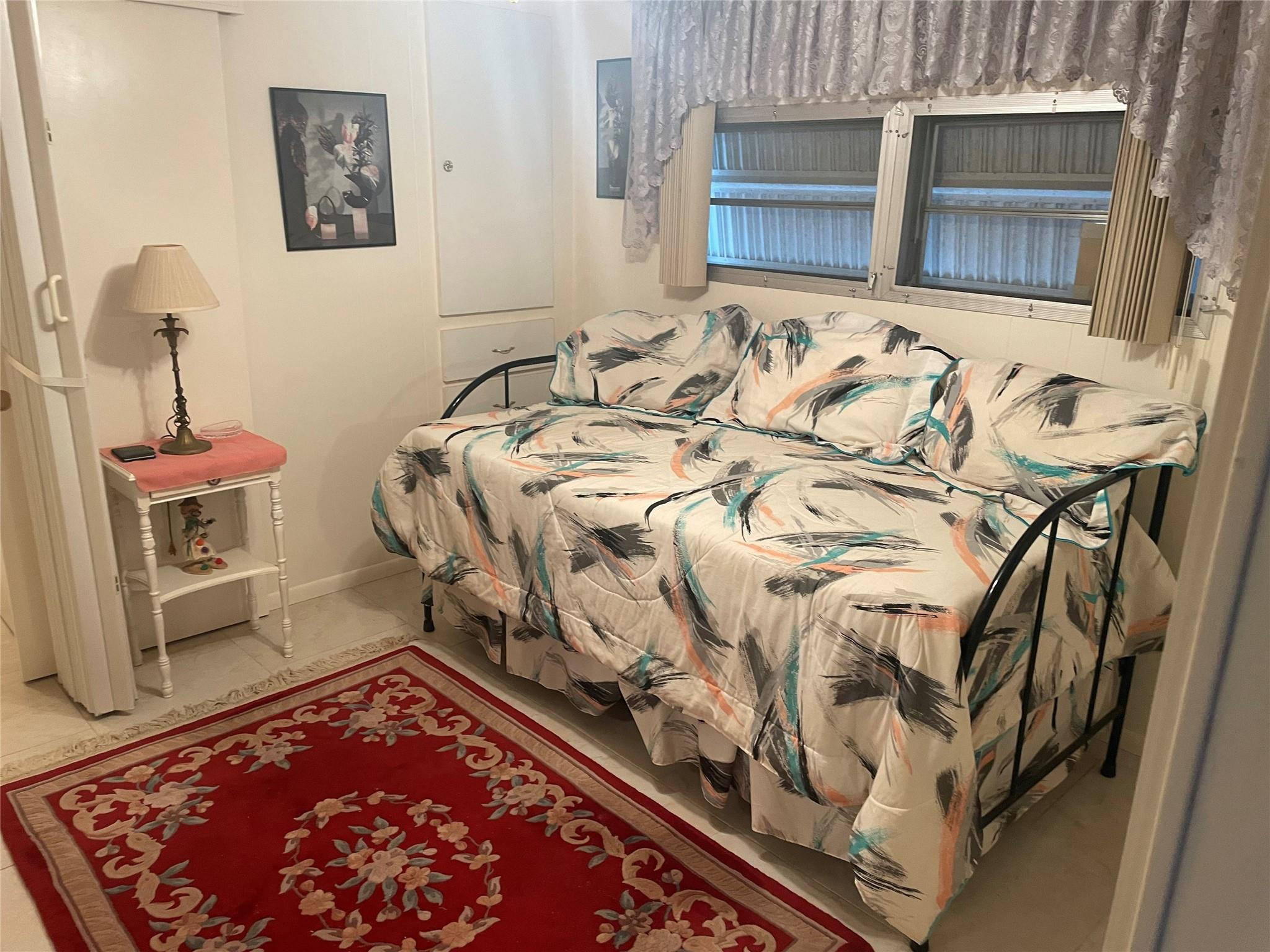 Park City Sec Two 56-25 B - Residential