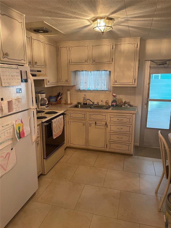 Park City Sec Two 56-25 B - Residential