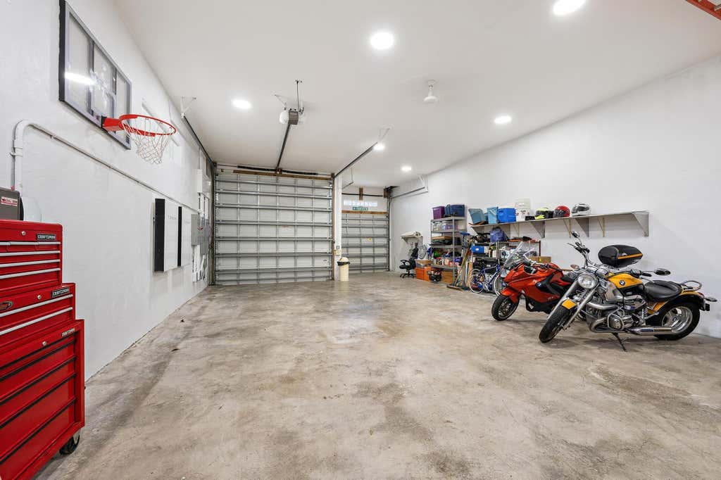 Photo of 1121 Fairview Lane, Singer Island, FL 33404 (MLS # B26064069)