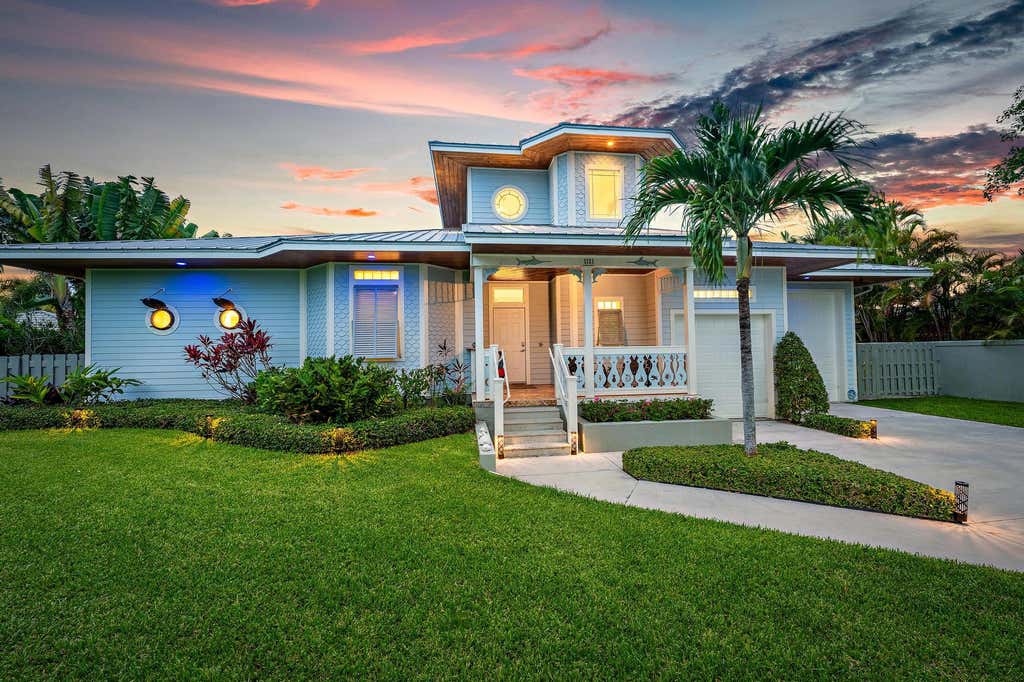 Photo of 1121 Fairview Lane, Singer Island, FL 33404 (MLS # B26064069)