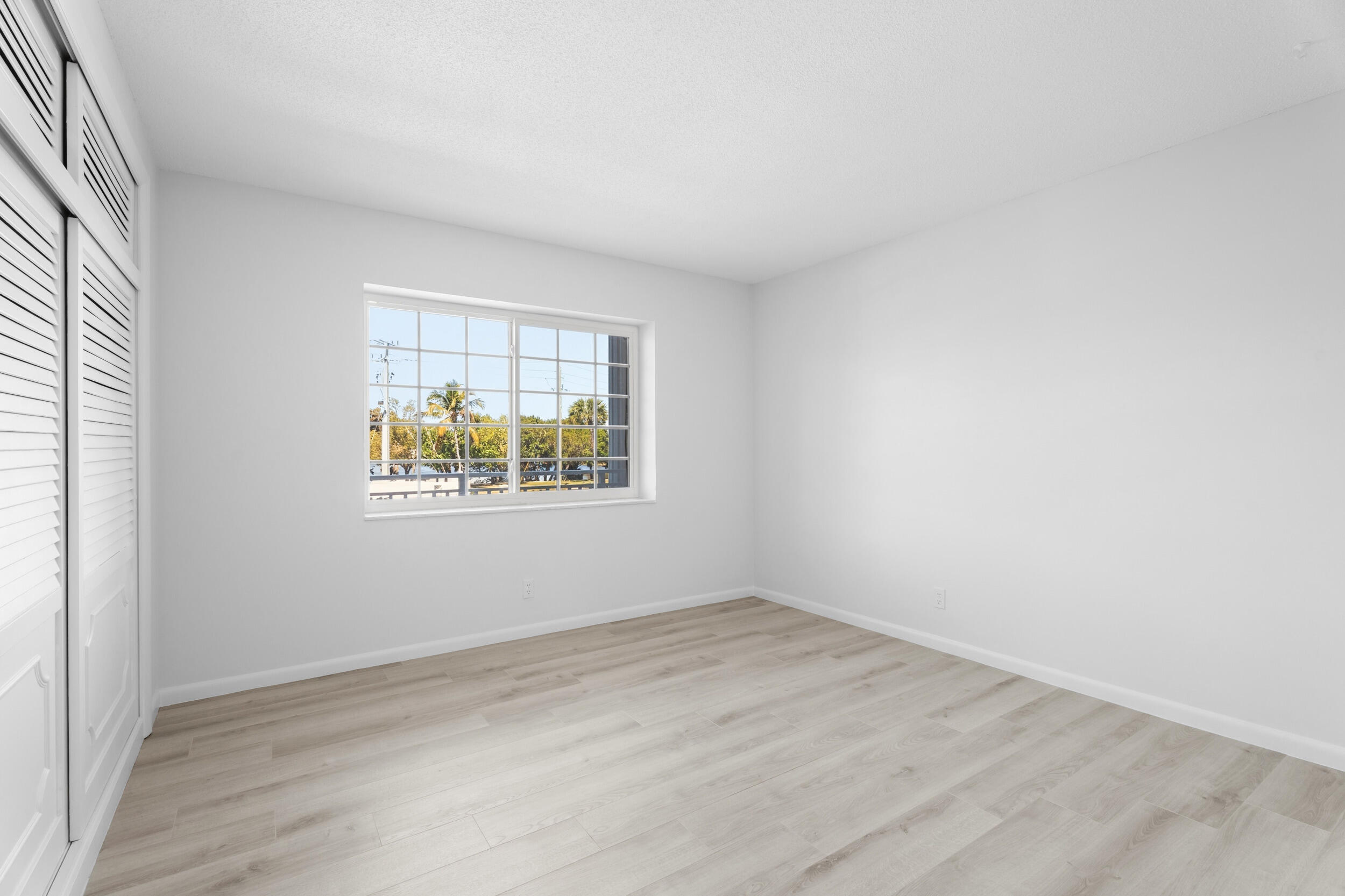 GREENBRIER CONDO - Residential