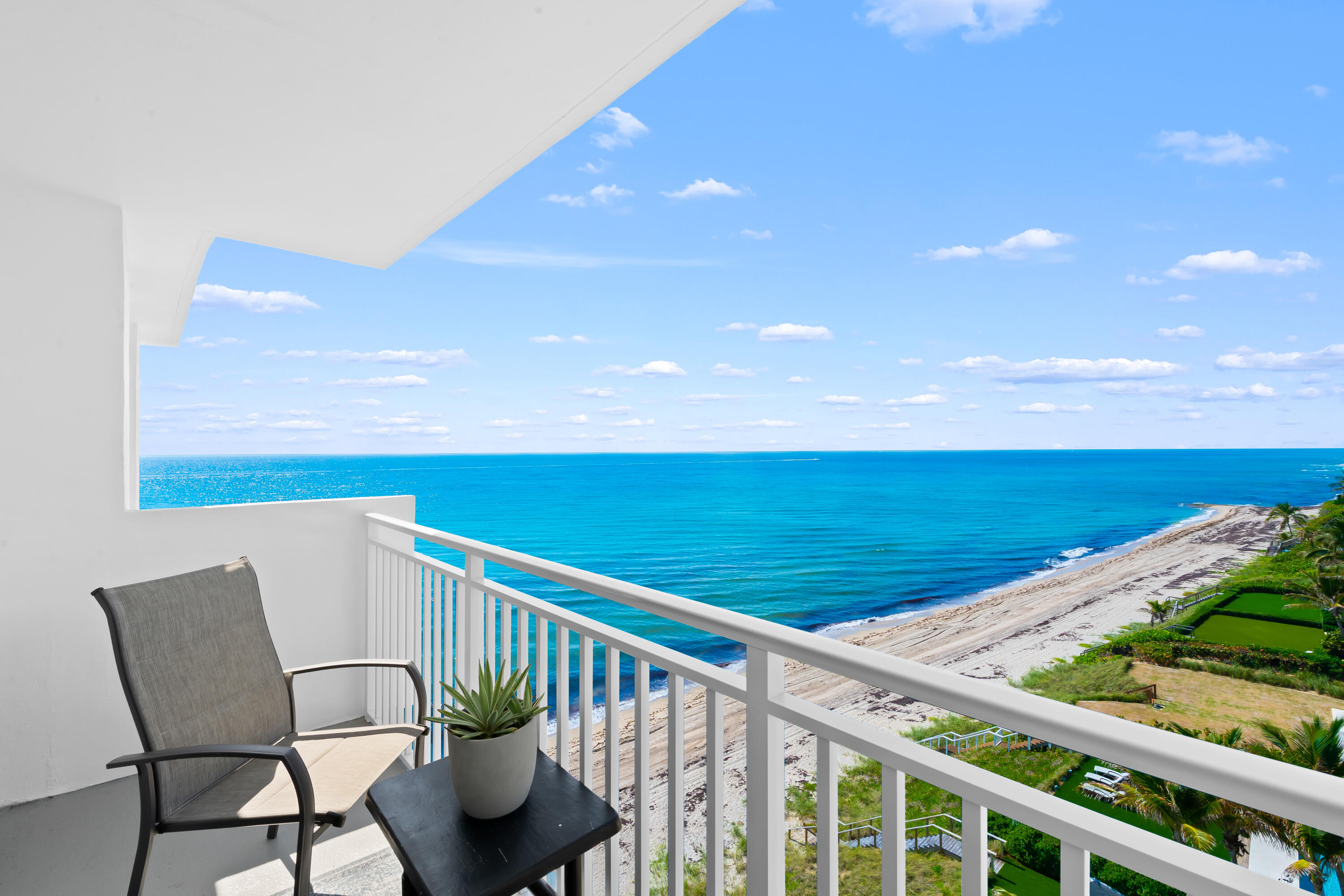 4511 S Ocean Boulevard 807