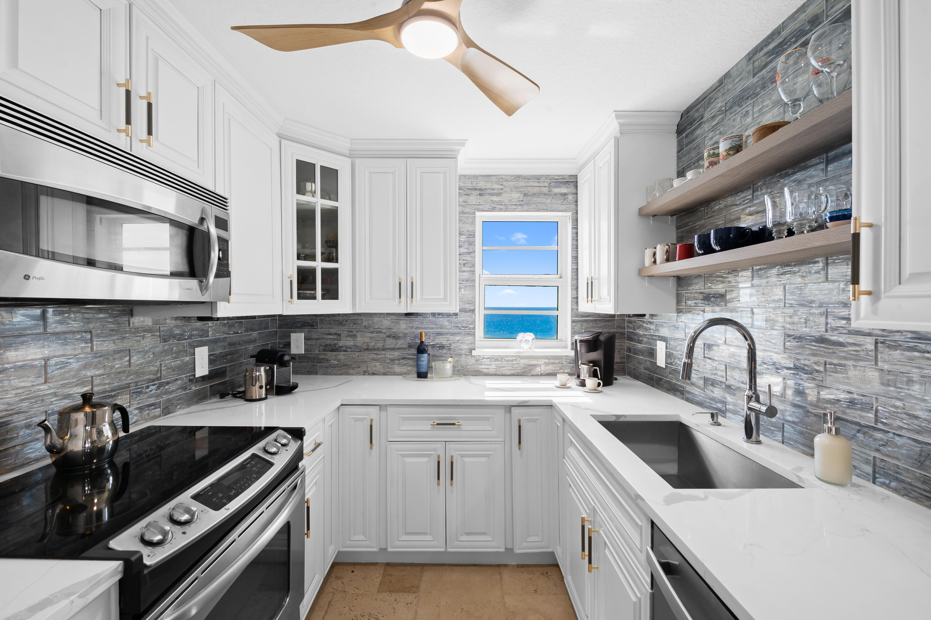 45 OCEAN CONDO - Residential
