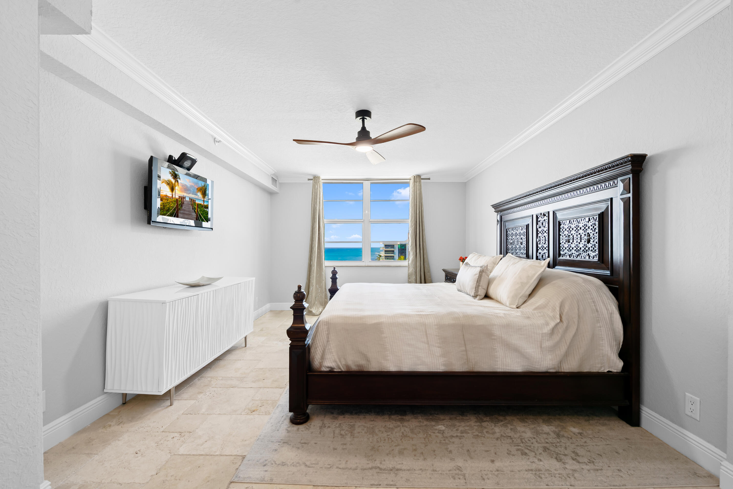 45 OCEAN CONDO - Residential