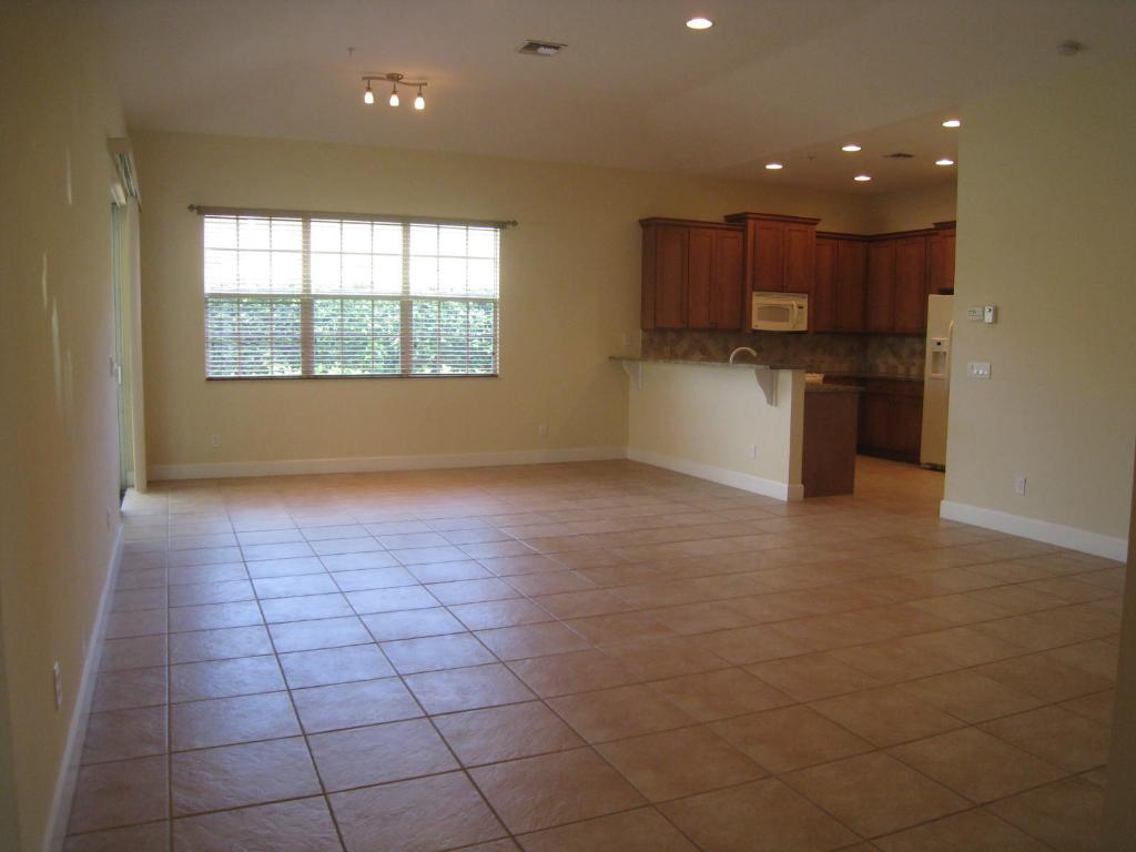 VERANO PUD NO 1 - Residential Lease