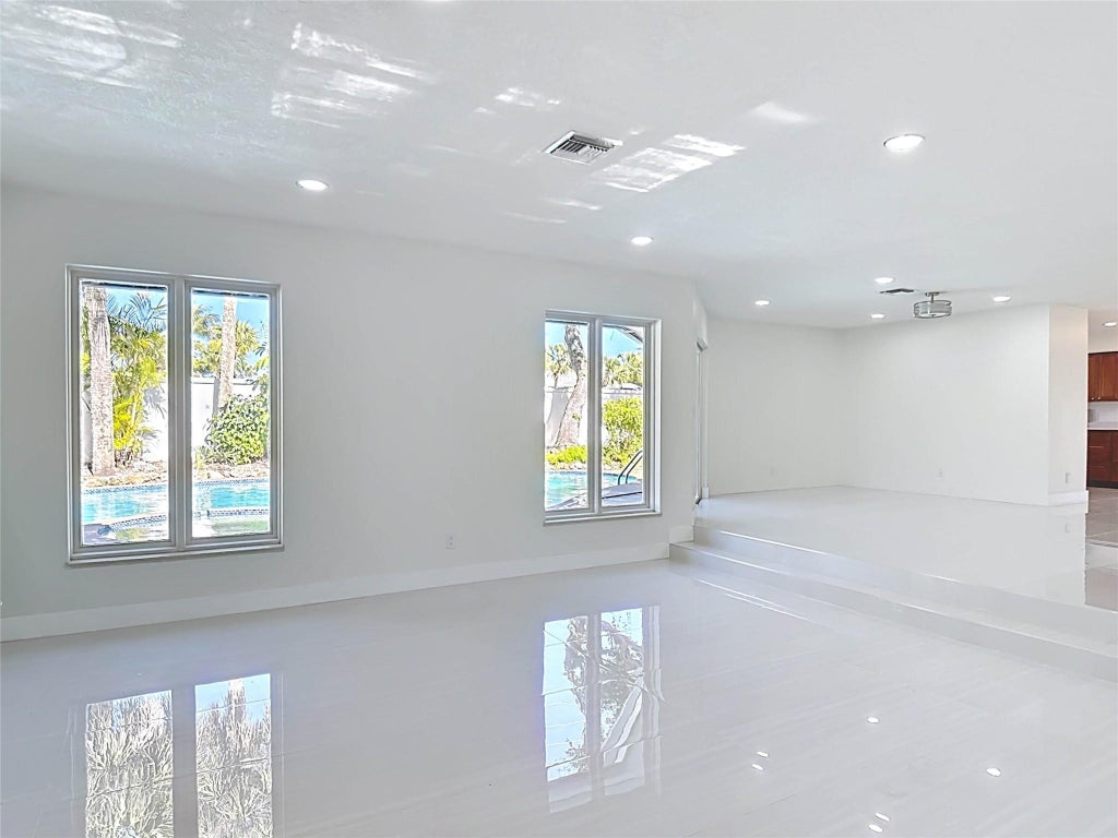 Photo of 1200 POITRAS Drive, Vero Beach, FL 32963 (MLS # B26078457)
