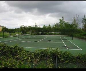 GRANDVIEW AT CRESTWOOD CONDO - Residential Lease