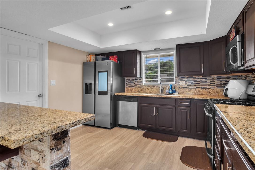 SUNRISE GOLF VILLAGE FIRS - Residential