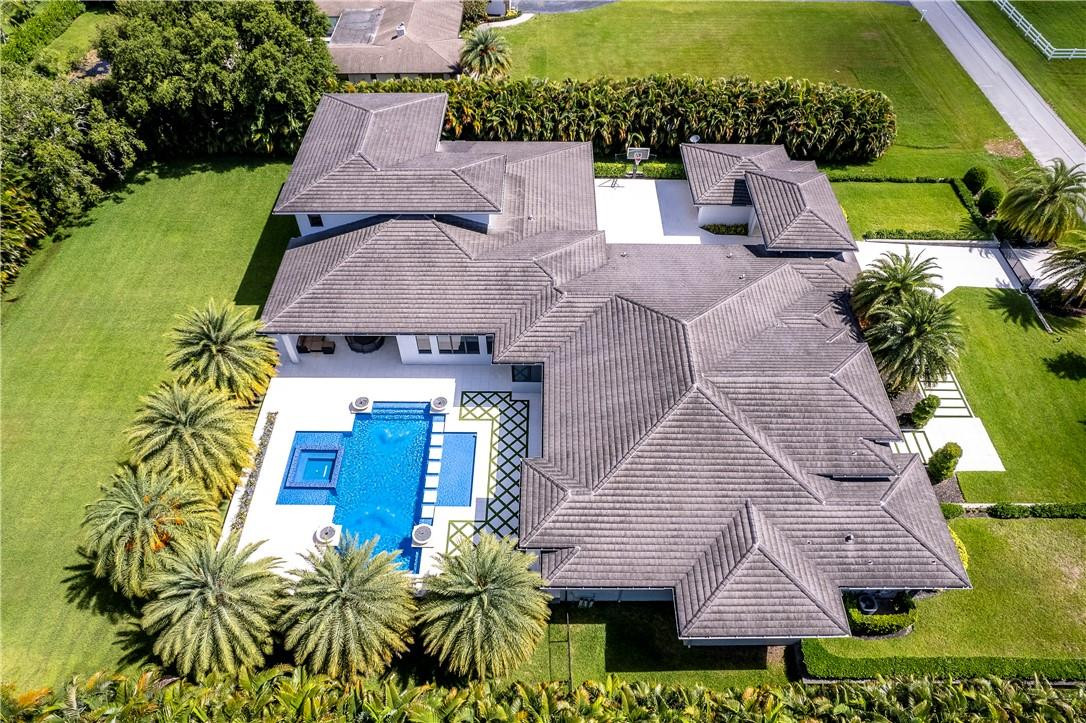 PLANTATION ACRES - Residential