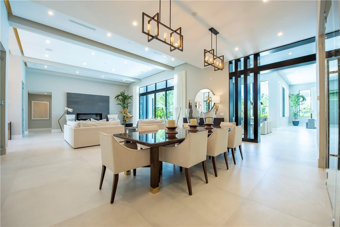 PLANTATION ACRES - Residential