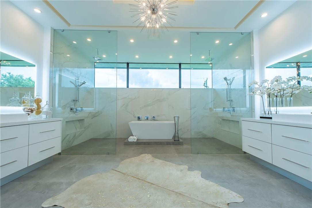 PLANTATION ACRES - Residential