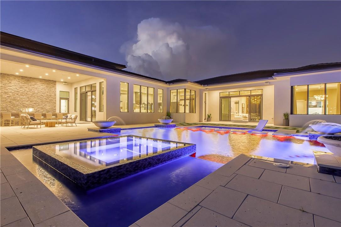 PLANTATION ACRES - Residential