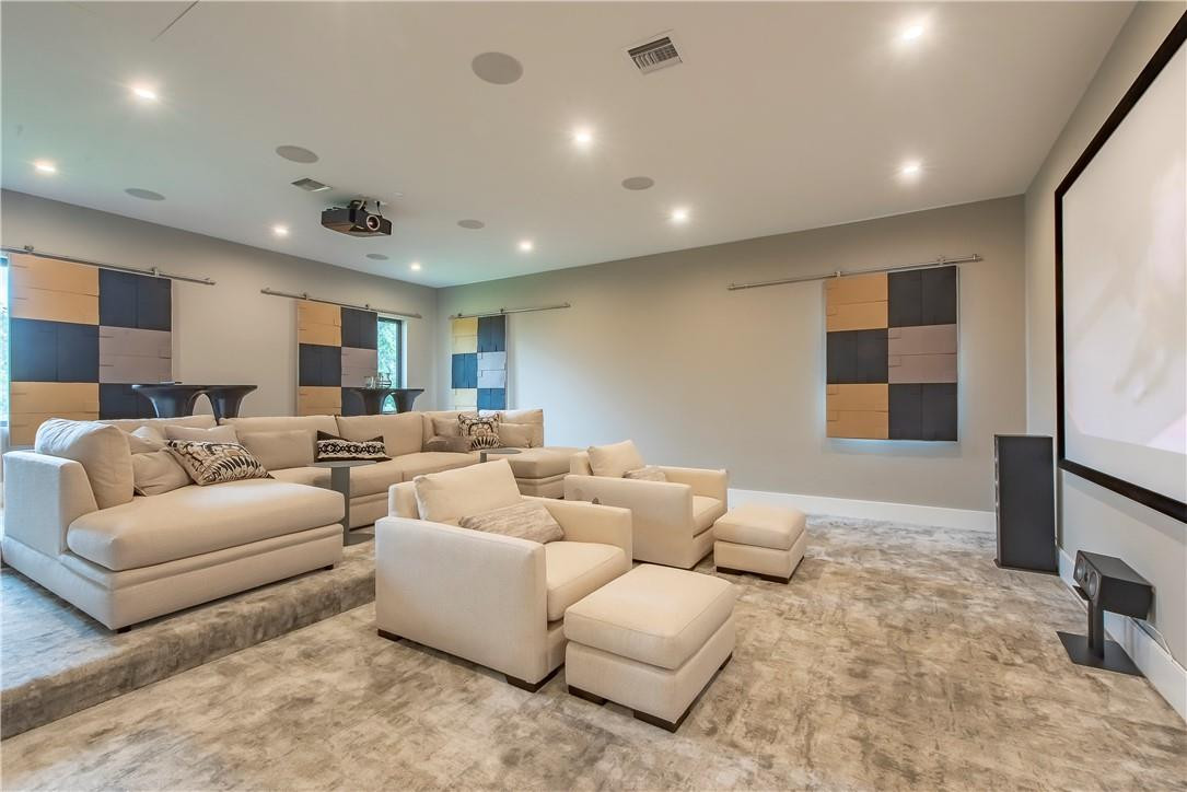 PLANTATION ACRES - Residential