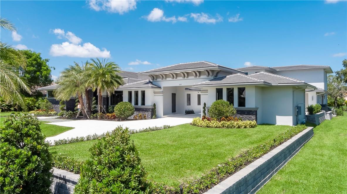 PLANTATION ACRES - Residential