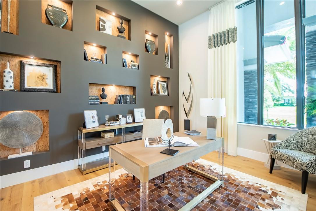 PLANTATION ACRES - Residential