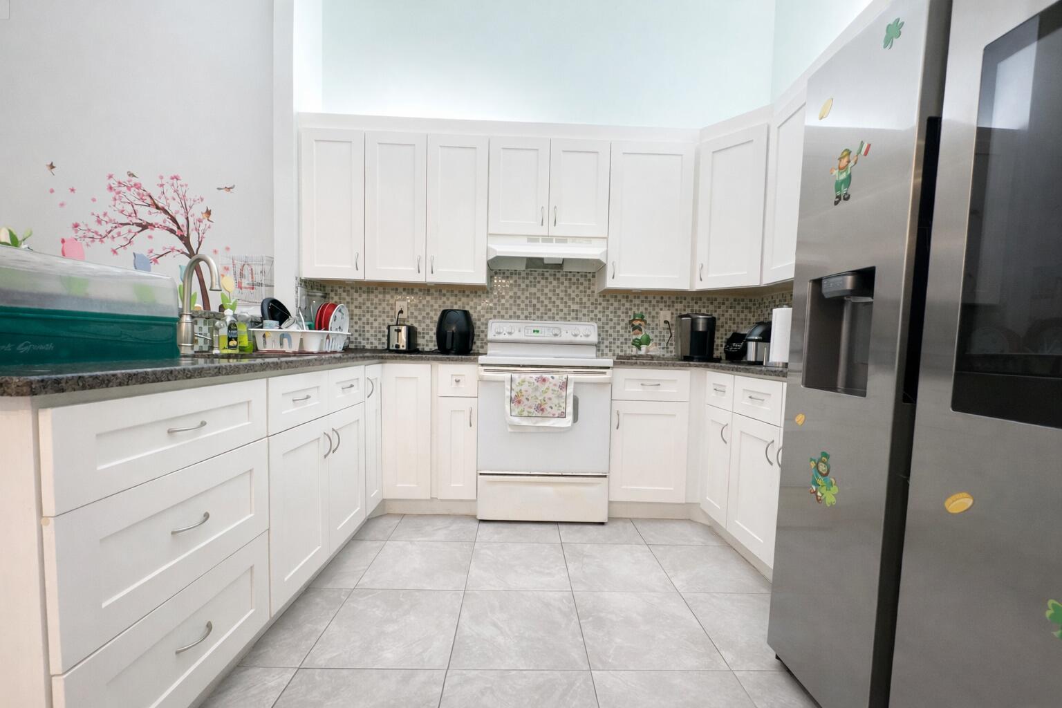 WESTCHESTER TOWNHOUSES - Residential