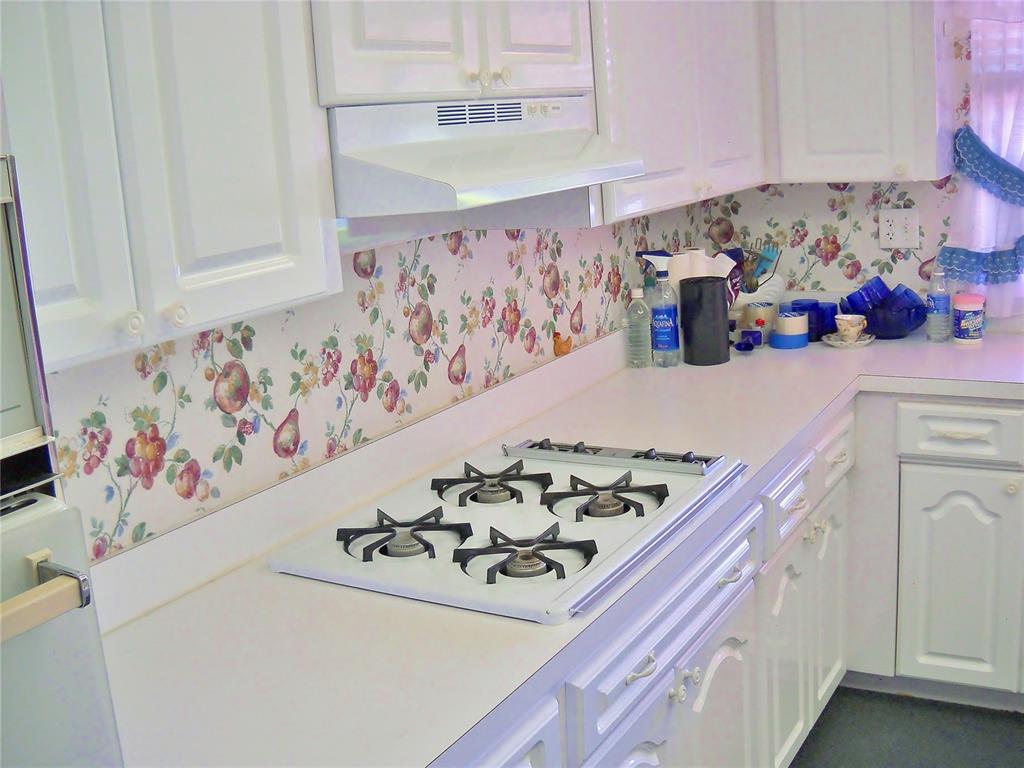 Pembroke Lakes Sec 2 81-4 - Residential