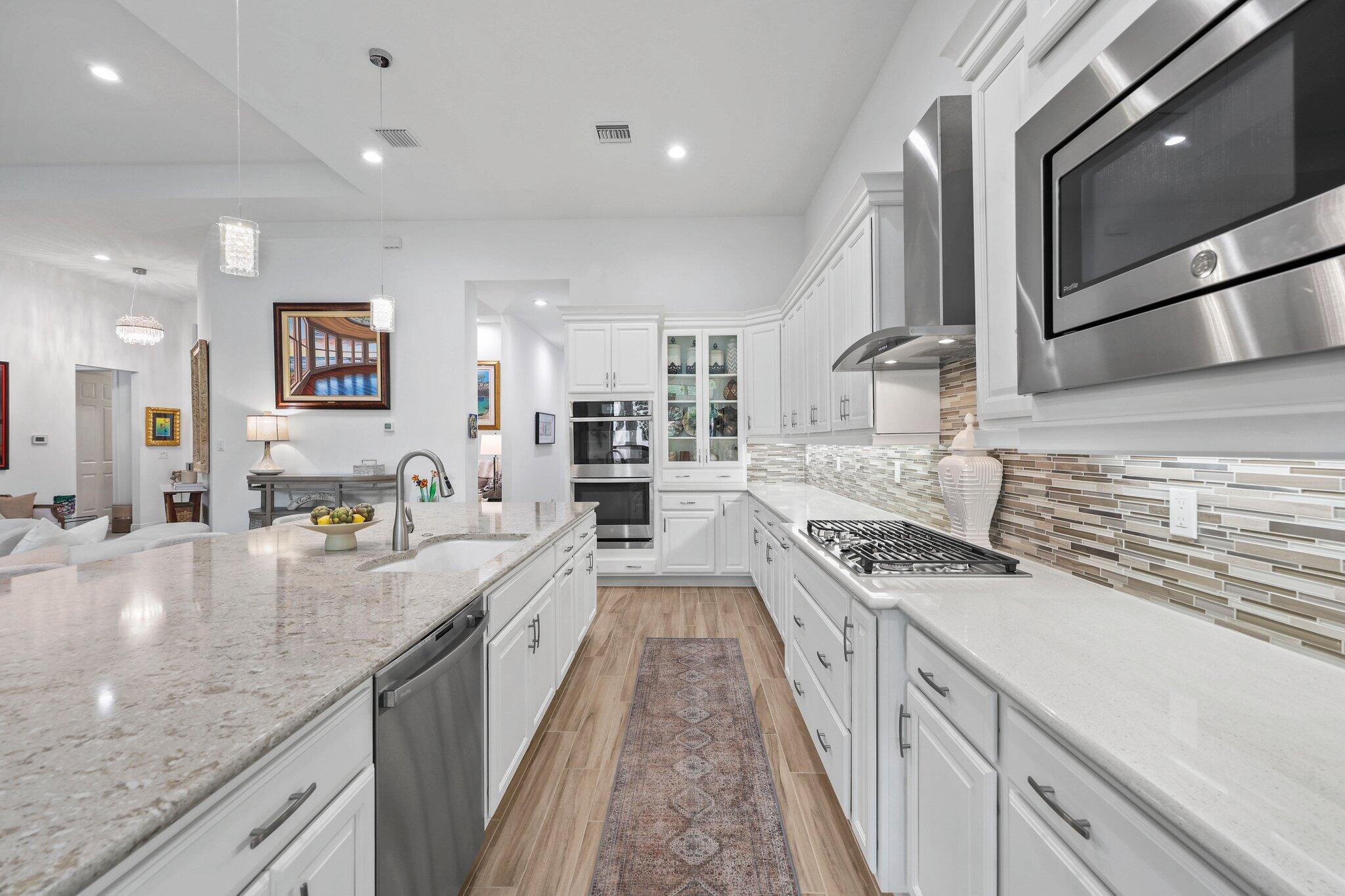 PARKLAND ROYALE - Residential