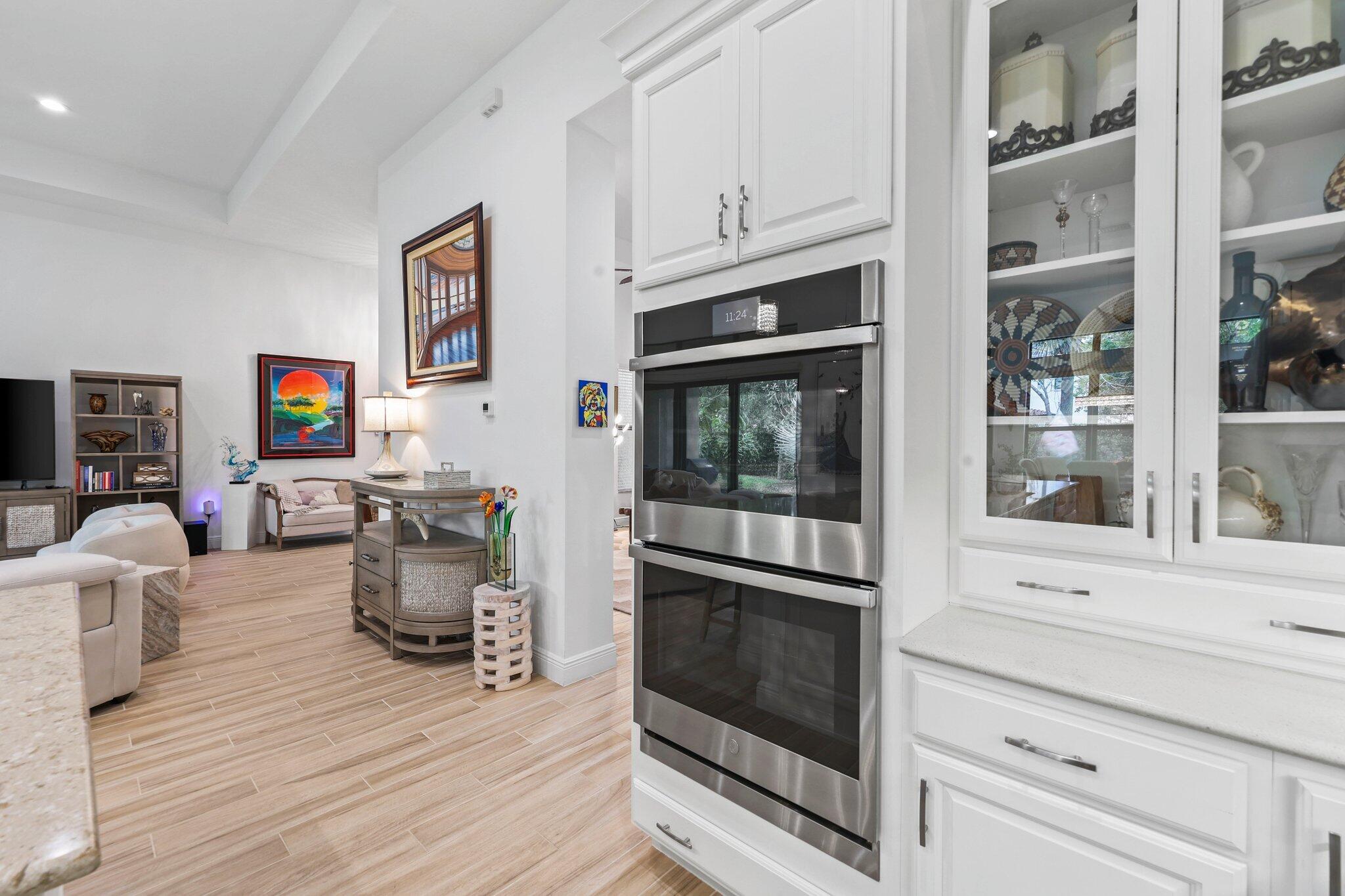 PARKLAND ROYALE - Residential