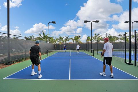 Tiny photo for 9368 Cantal Circle E, Parkland, FL 33076 (MLS # B26011506)