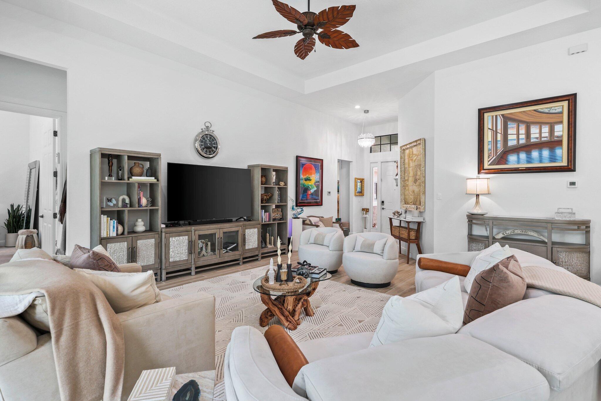 PARKLAND ROYALE - Residential